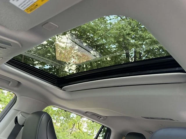2023 Toyota Highlander XLE - Photo 4