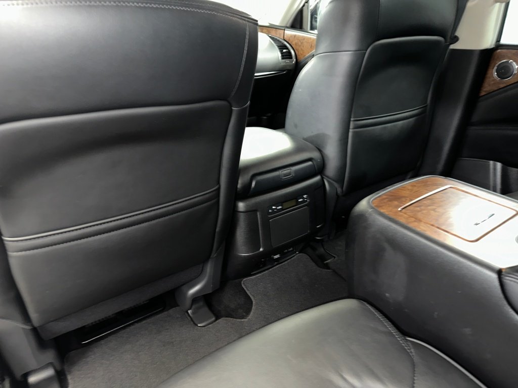 Used 2024 Super Black Nissan SL image 21