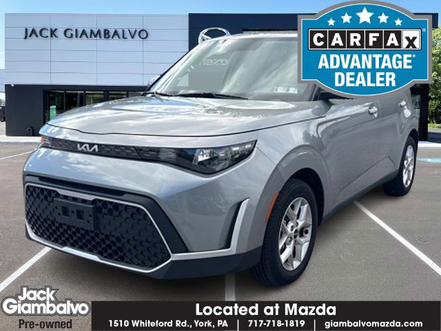 Used 2023 Gray Kia LX image 1