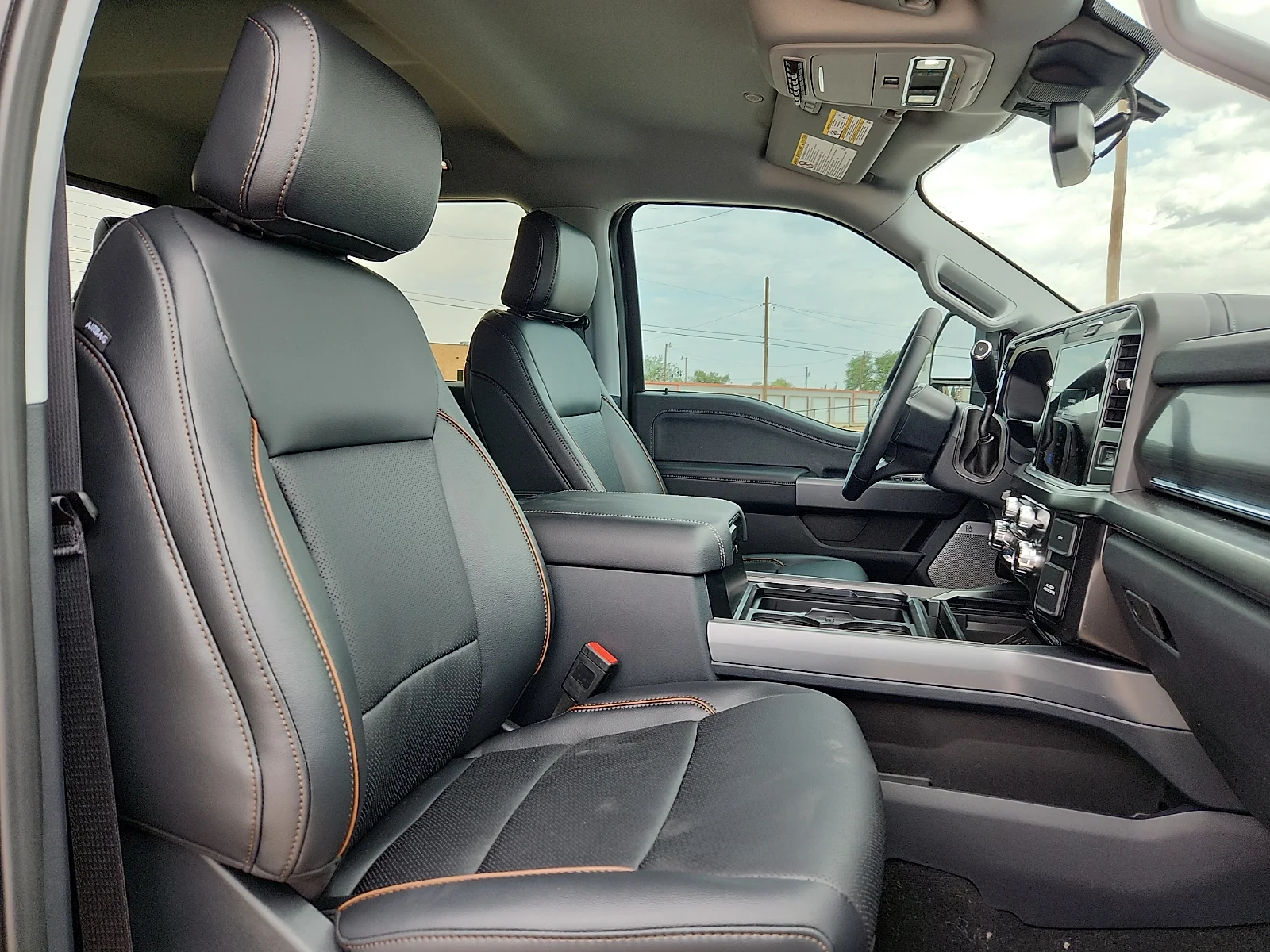 New 2026 Agate Black Metallic Ford F-250® Lariat® image 20