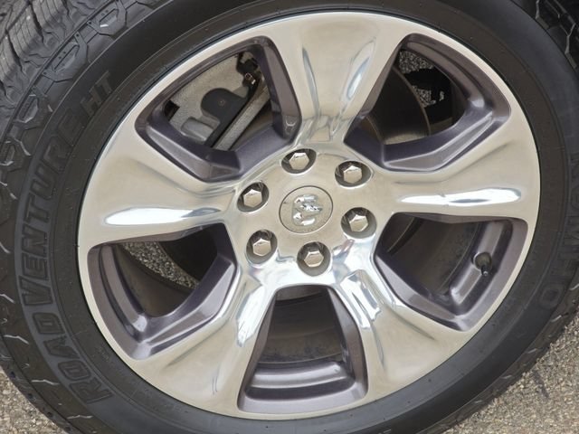 Used 2023 Diamond Black Crystal Pearlcoat Ram Laramie image 30