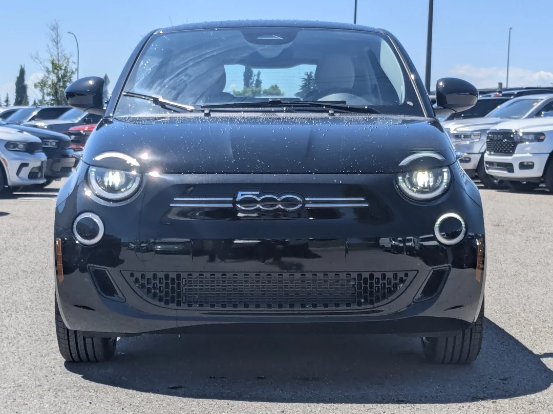 New 2026 Black FIAT Pop - - FWD - 42kWh Electric - Heated Seats - Lane Keep Assist - Rear Camera & More! image 4