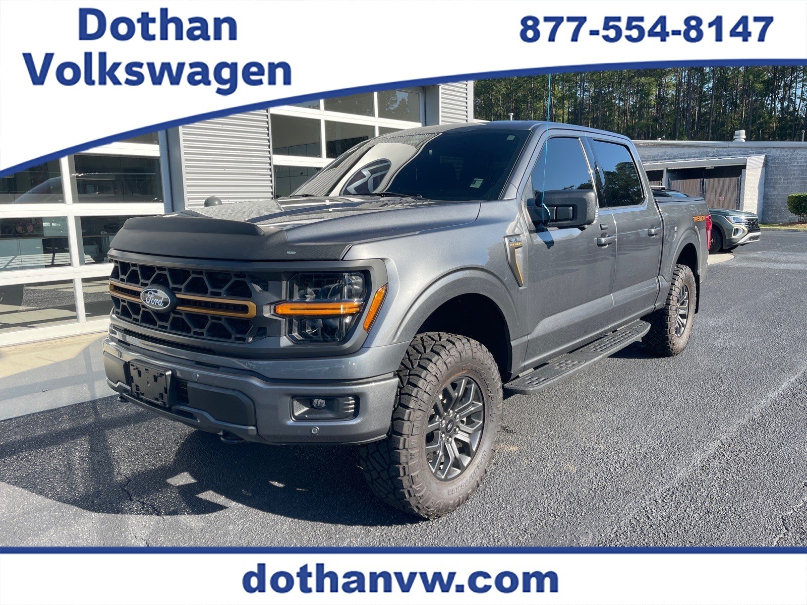 Used 2025 Gray Ford Tremor image 1