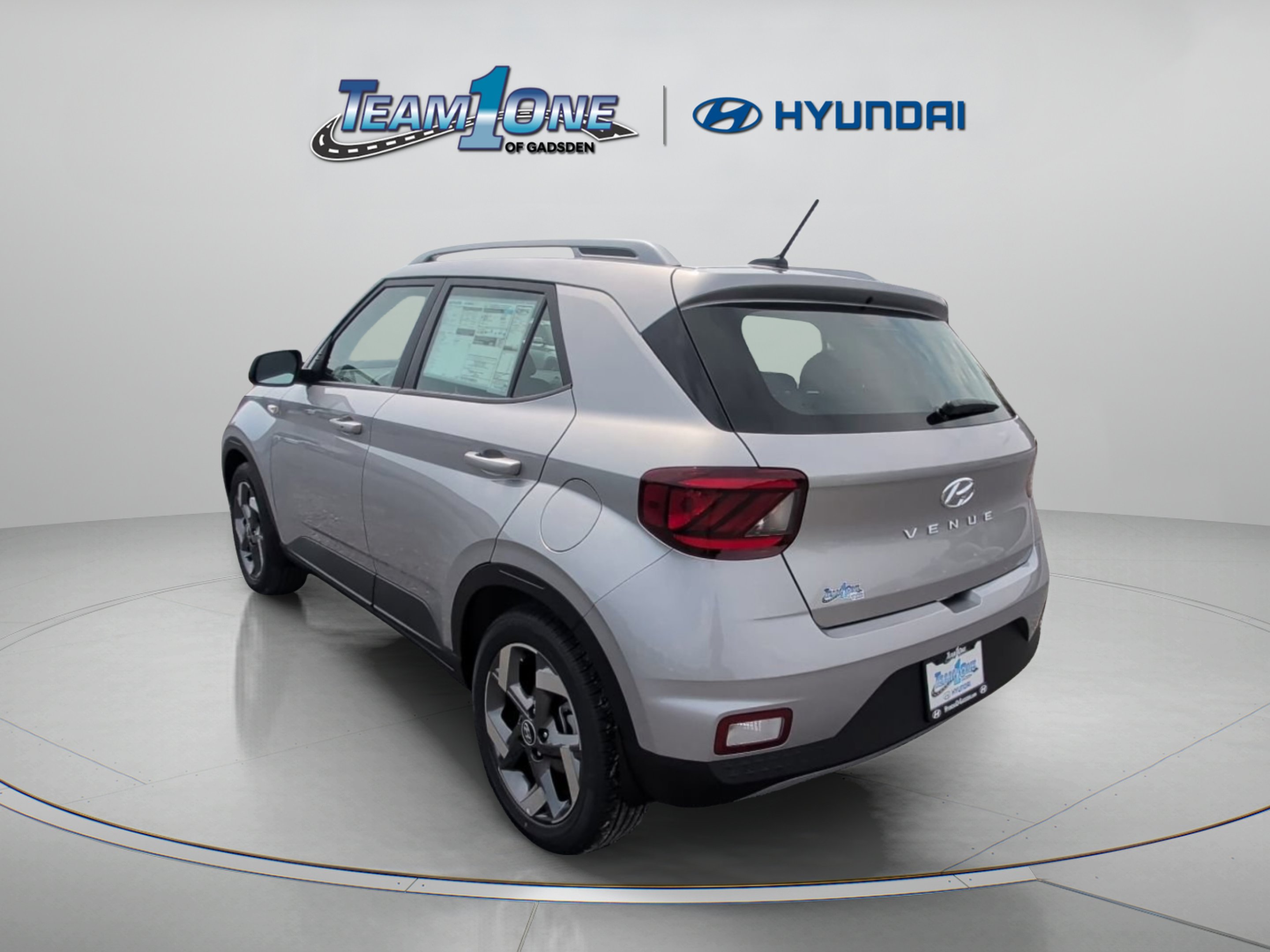 New 2026 Shimmering Silver Hyundai SEL image 6