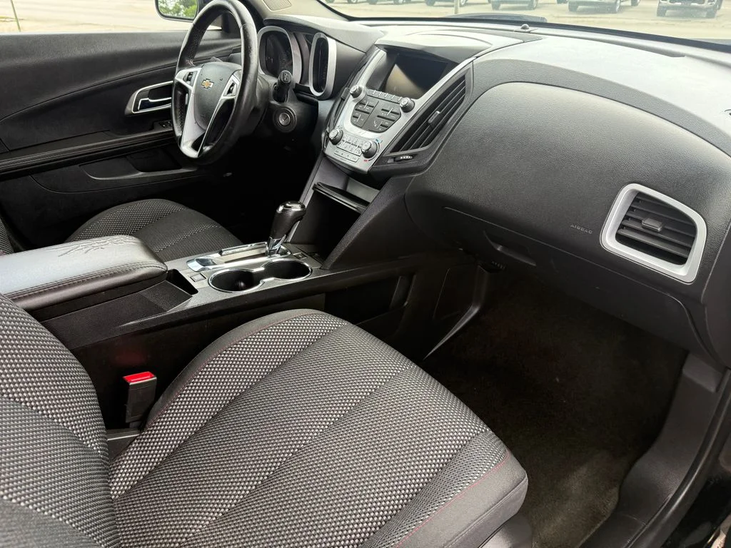 Used 2016 Black Chevrolet LT image 9