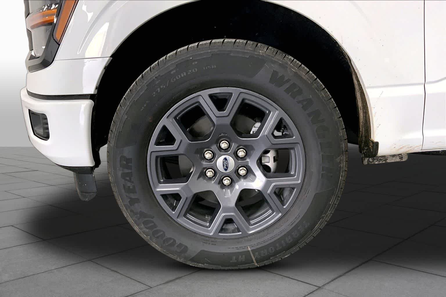 New 2026 Oxford White Ford STX® image 8