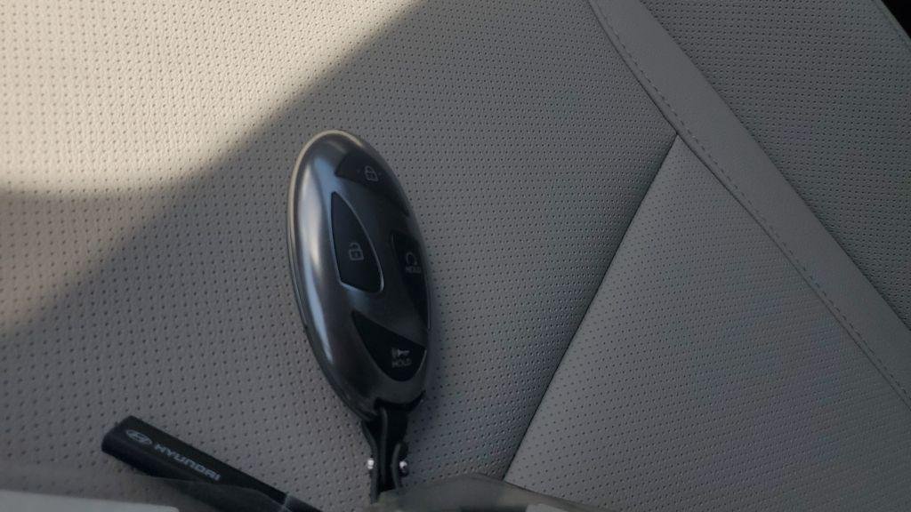 New 2026 Silver Hyundai SEL Plus FWD image 29
