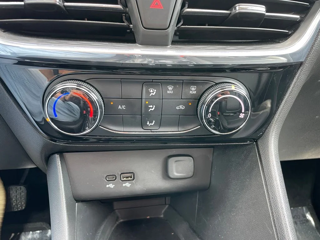 Used 2024 Summit White Buick Sport Touring image 11