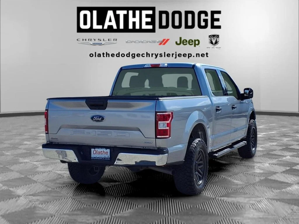 Used 2020 Silver Ford XLT image 31