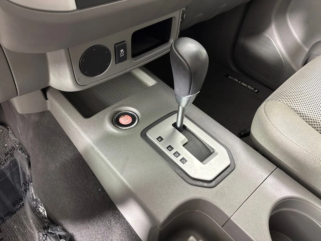 Used 2021 Gray Nissan SV image 33
