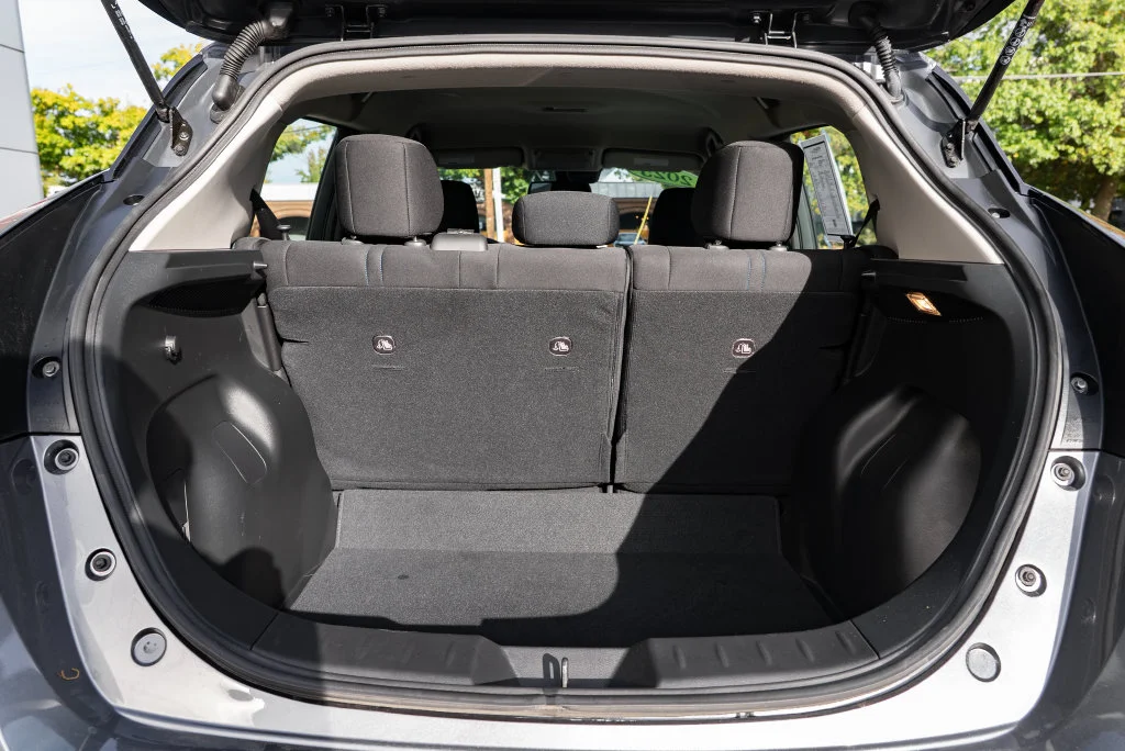 Used 2024 Gray Nissan SV Plus image 8