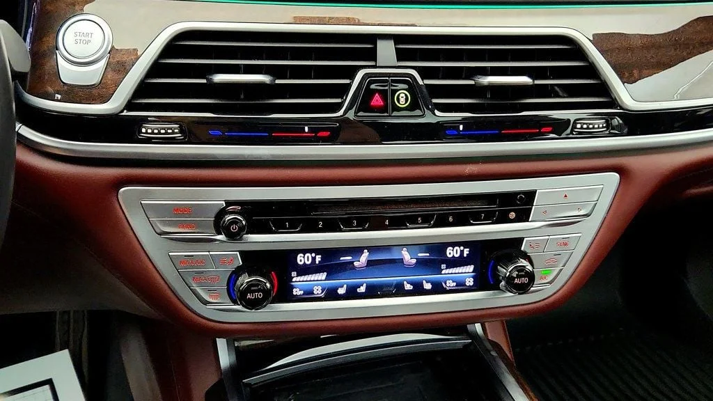Used 2020 Black Sapphire Metallic BMW 745e xDrive iPerformance Plug-In Hybrid w/ M Sport & B&W Audio image 18