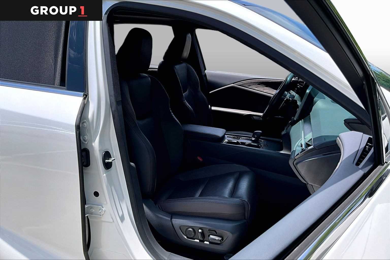 Used 2023 Eminent White Pearl Lexus Luxury image 8