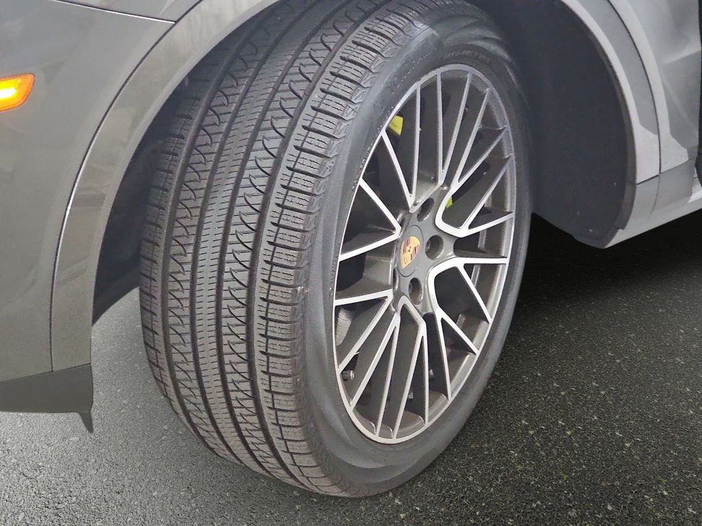 Used 2020 Gray Porsche Base image 34