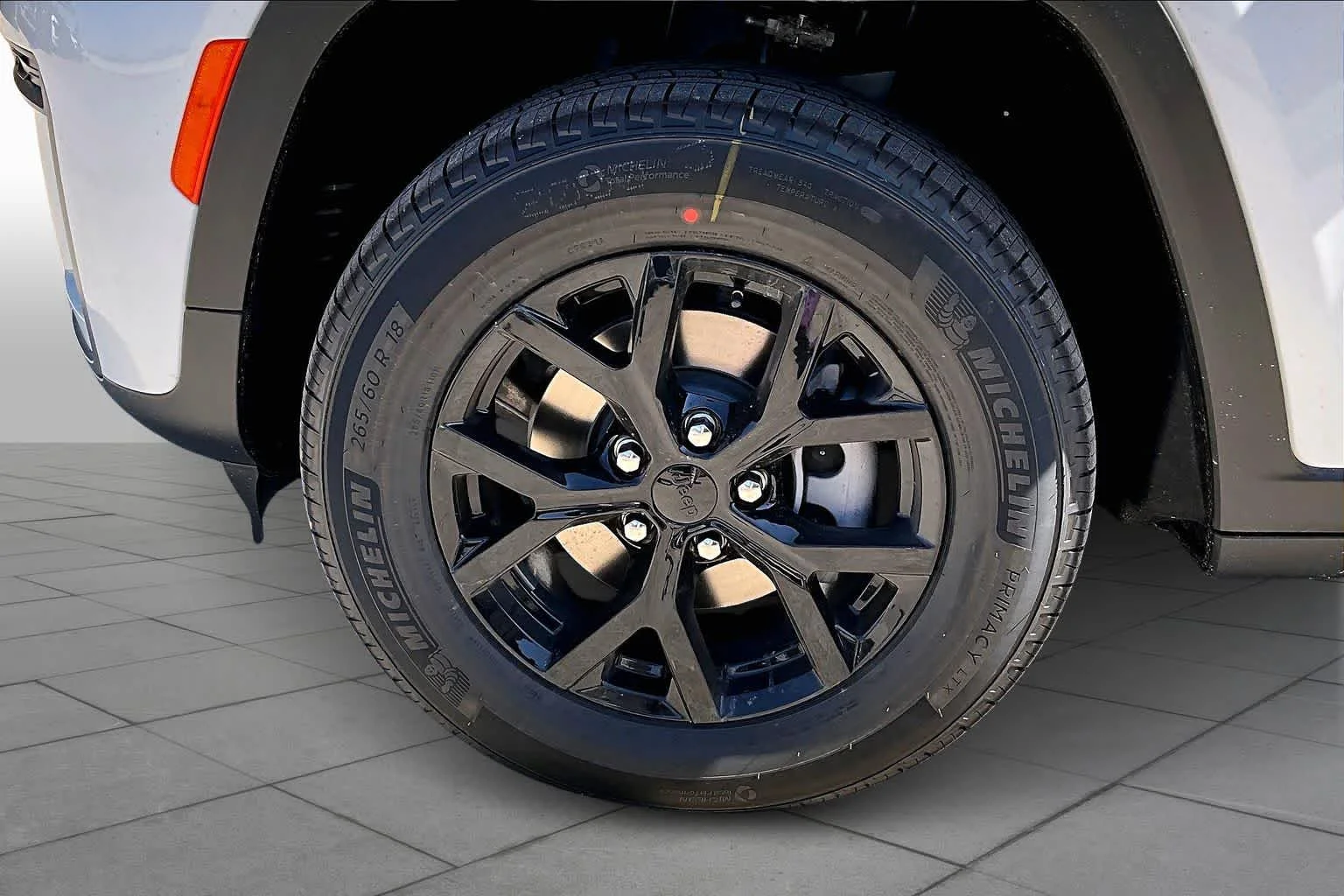 2026 Jeep Grand Cherokee Laredo - Photo 11