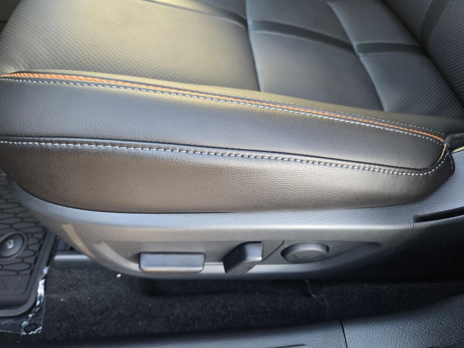 2025 Mazda CX-5 Turbo Signature - Photo 16