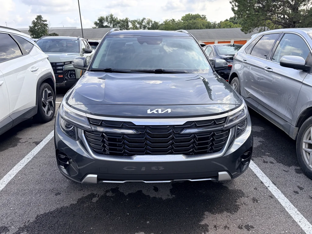 Used 2024 Gravity Gray Kia S image 6