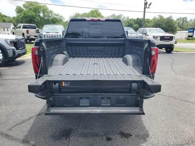 Used 2026 Onyx Black GMC Denali Ultimate image 31