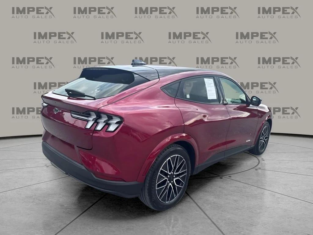 Used 2025 Red Ford Premium image 5