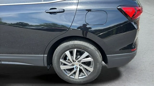 Used 2024 Black Chevrolet LT image 33