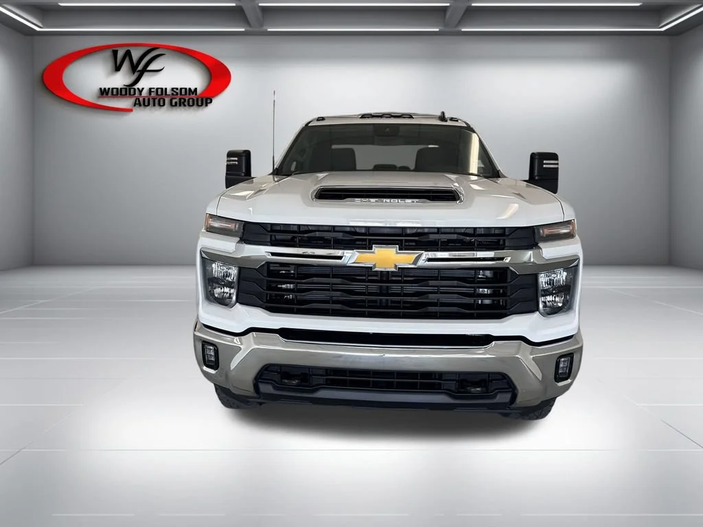 New 2026 Summit White Chevrolet LT image 2