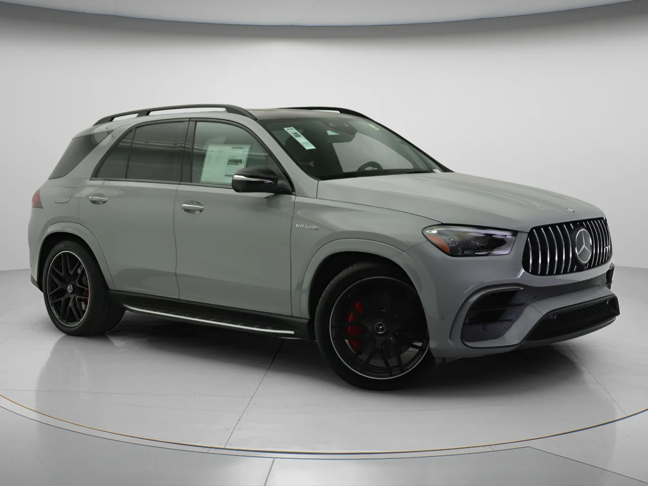 New 2026 MANUFAKTUR Alpine Grey Mercedes-Benz 63 S AMG® 4MATIC® image 1
