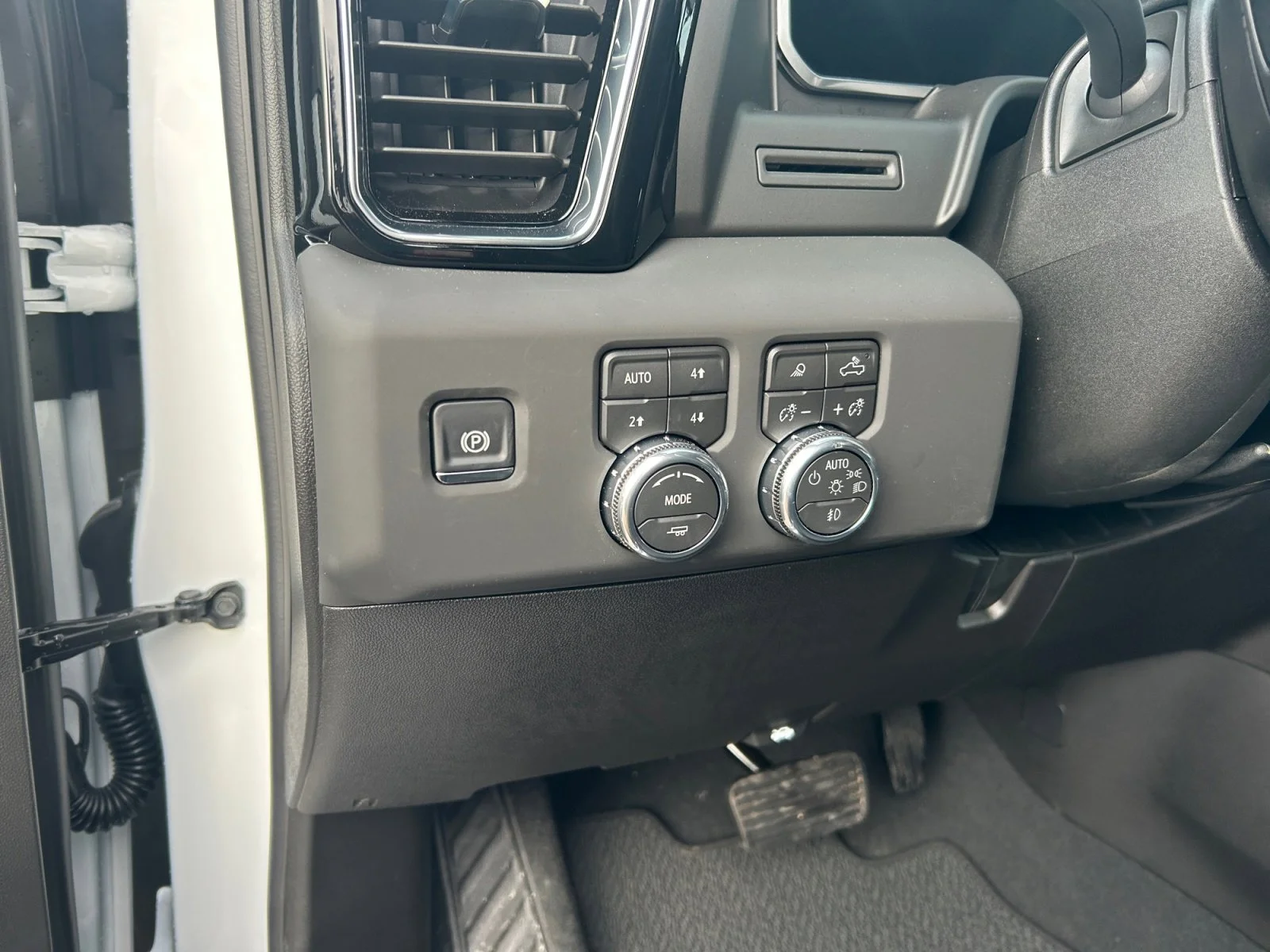 New 2026 Summit White GMC Denali image 16