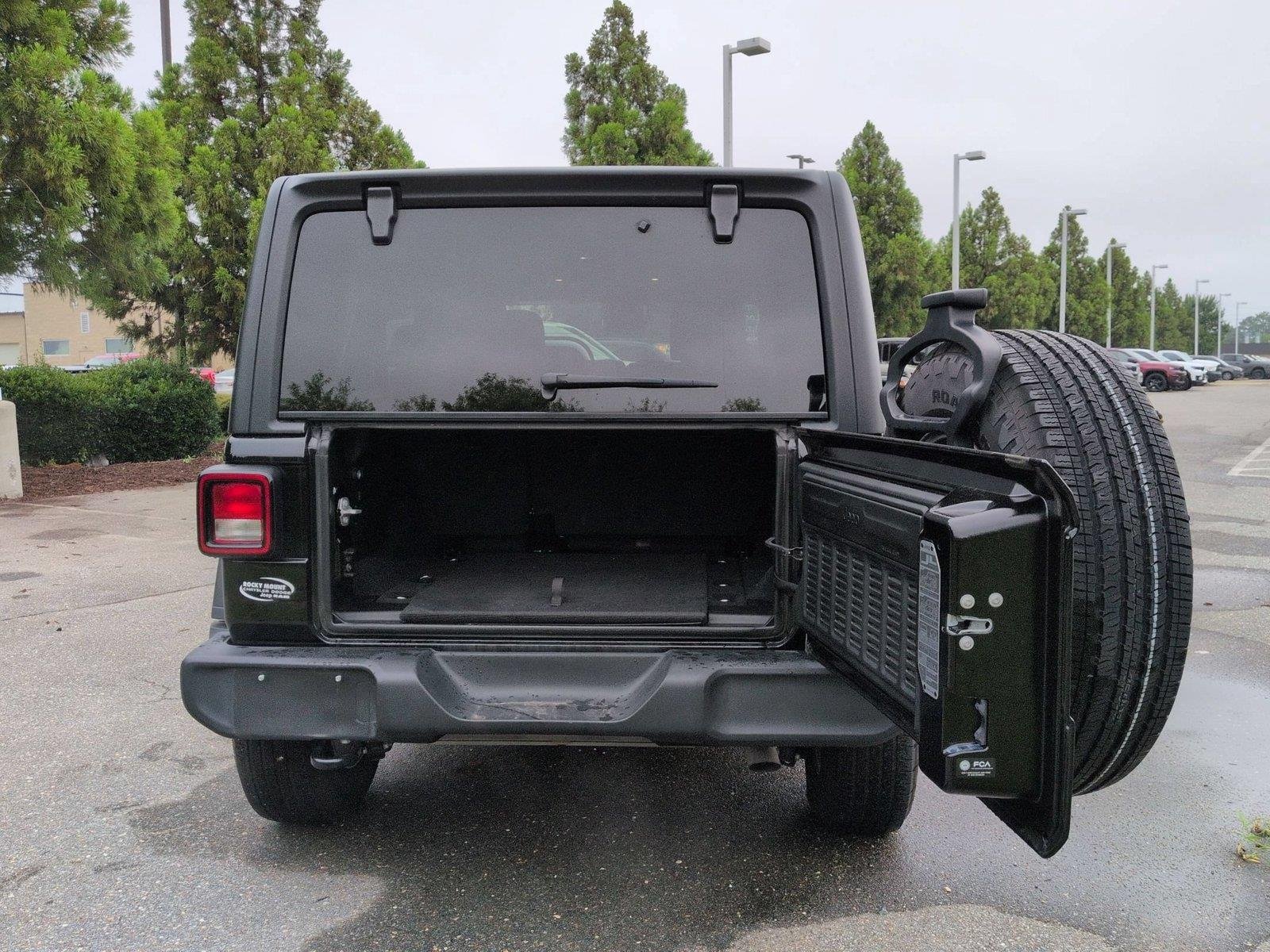 Used 2024 Black Clearcoat Jeep Sport S image 32