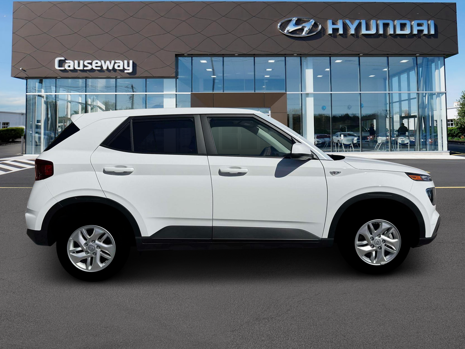 New 2026 White Hyundai SE image 9