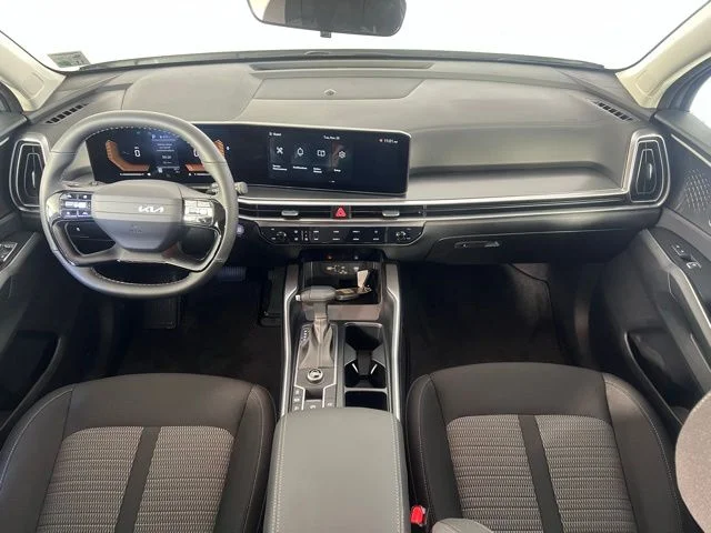 New 2026 White Kia LX image 30