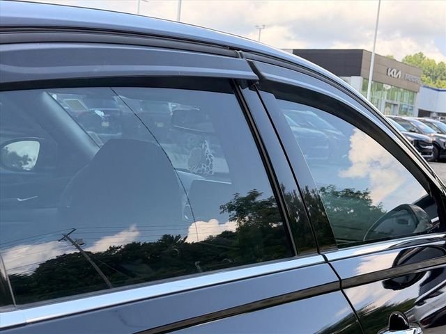 Used 2019 Black Nissan 2.5 SV image 20
