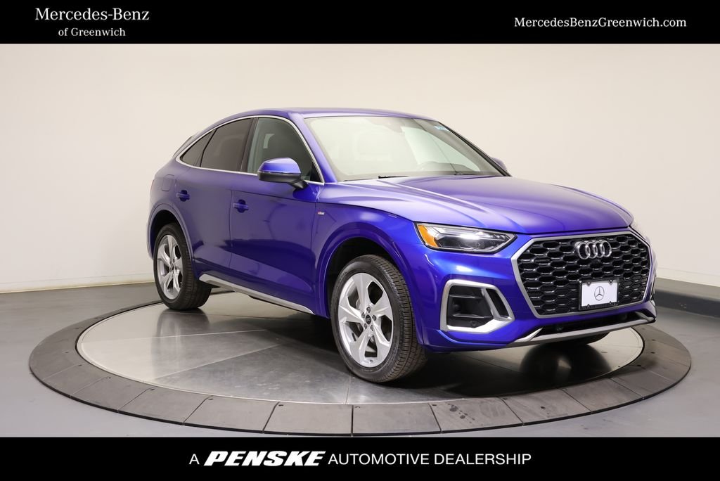 2022 Audi Q5 Sportback 45 Premium Plus's photo