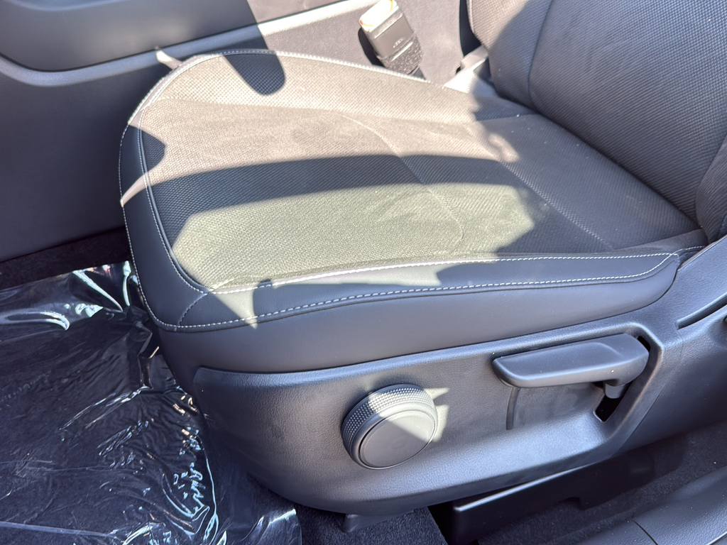 New 2026 Jet Black Mica Mazda 2.5 S Select image 30