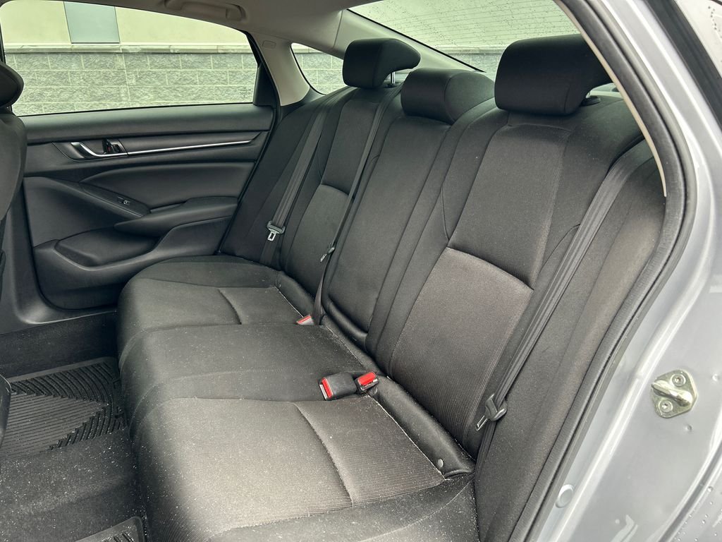 Used 2019 Silver Honda EX image 24