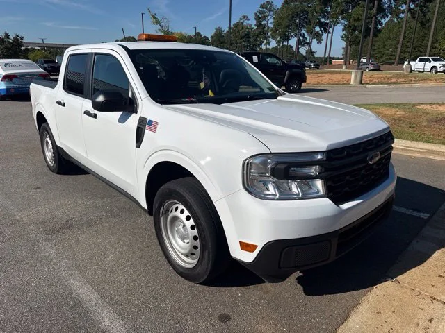 Used 2024  Ford XL image 11