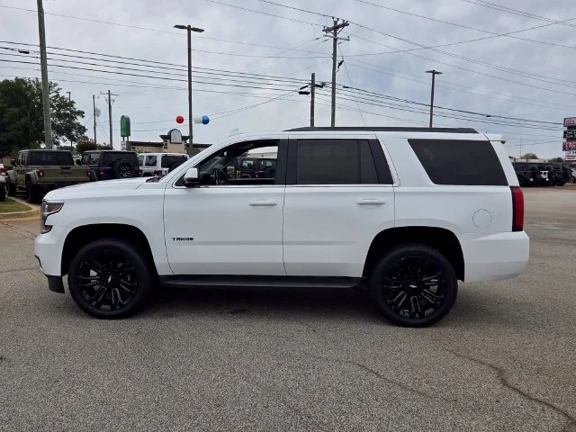 Used 2018 White Chevrolet LS image 4