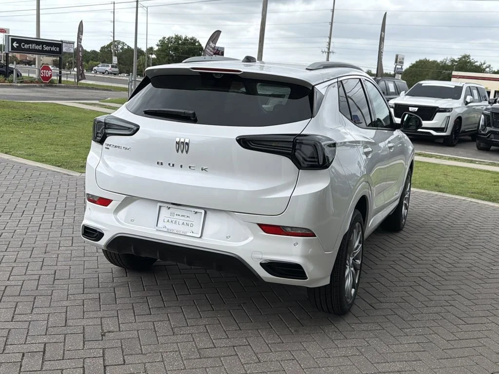 New 2026 White Frost Tricoat Buick Avenir image 6