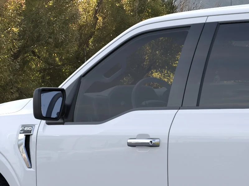 New 2026 Oxford White Ford XLT image 43