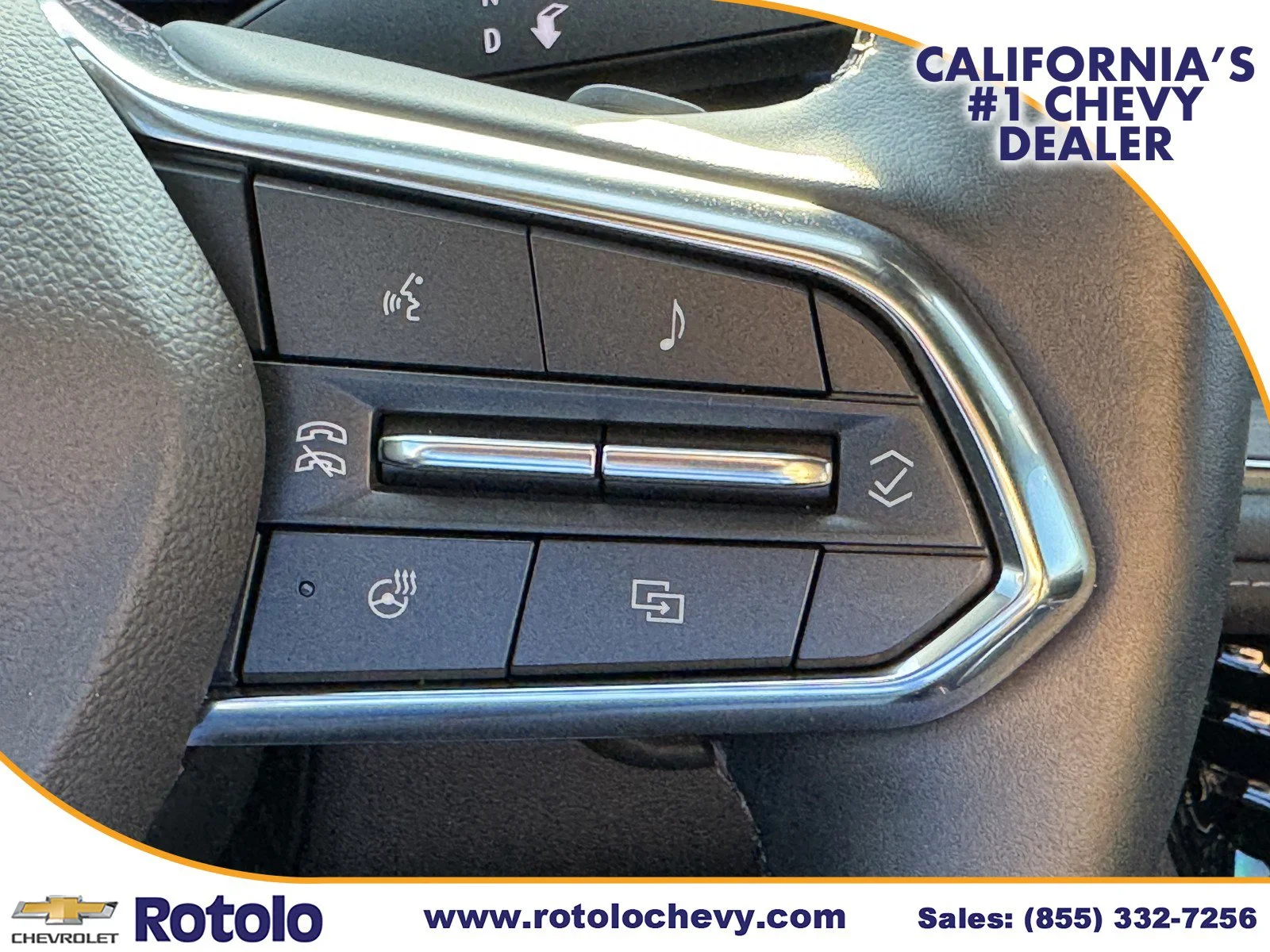 Used 2025 Iridescent Pearl Tricoat Chevrolet Z71 image 21