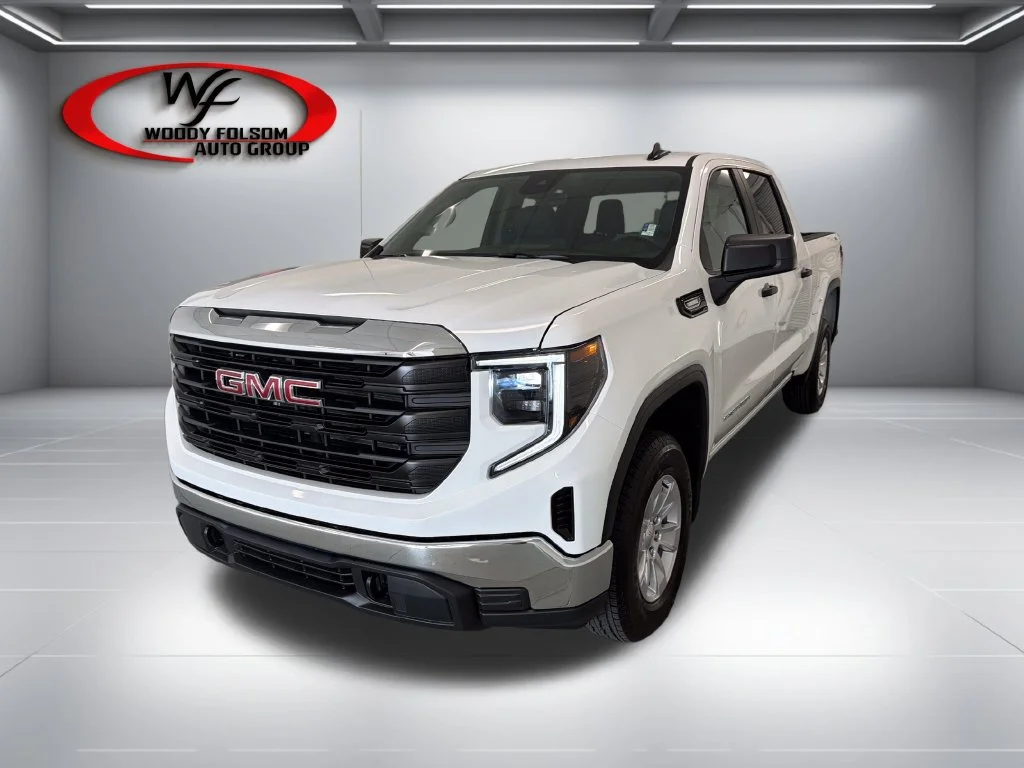 New 2026 Summit White GMC Pro image 3