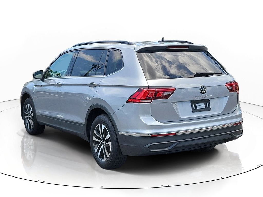 Certified Used 2023 Silver Volkswagen 2.0T S image 3