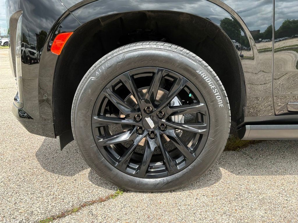 Used 2023 Black Raven Cadillac Sport Platinum image 10