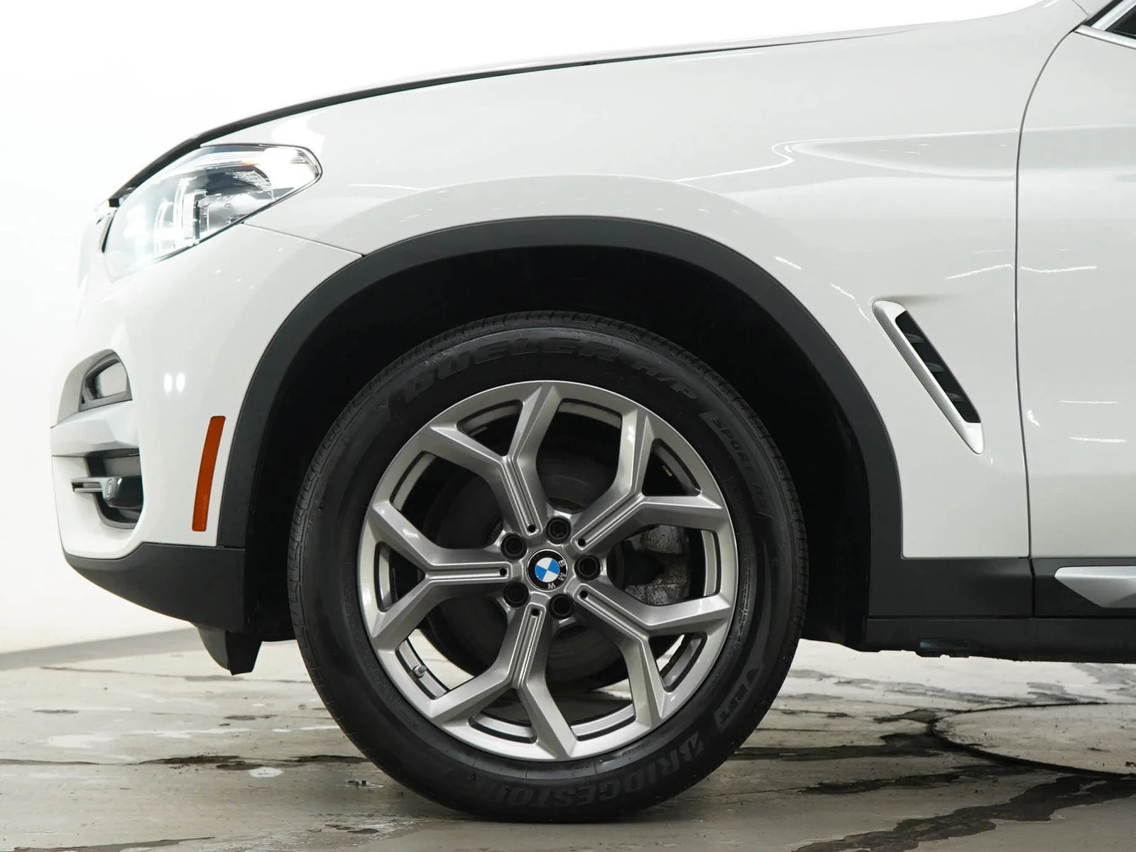 Used 2021 Alpine White BMW xDrive30i image 27