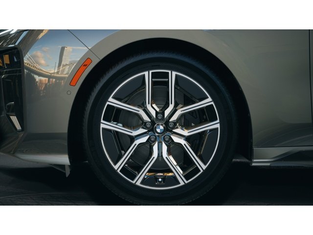 New 2026 Dravit Grey Metallic BMW  image 7