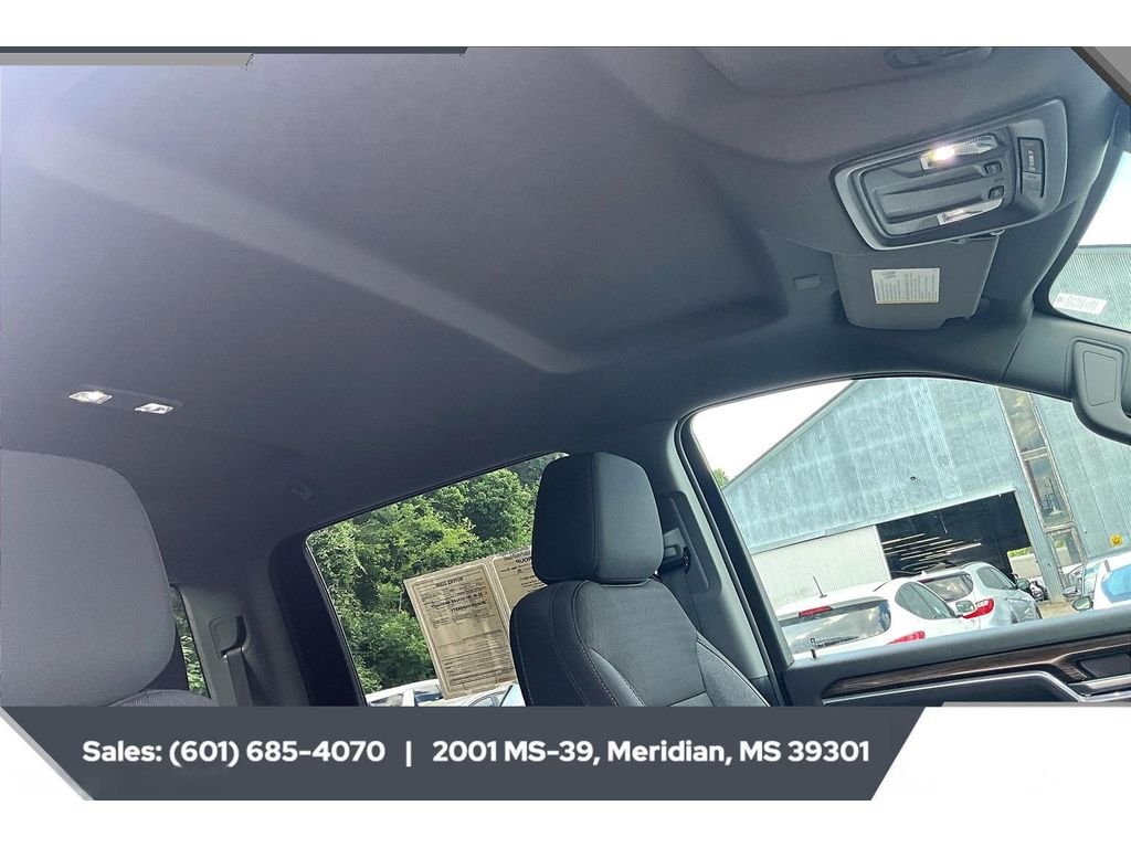 Used 2025 STERLING GRAY METALLIC Chevrolet LT image 16