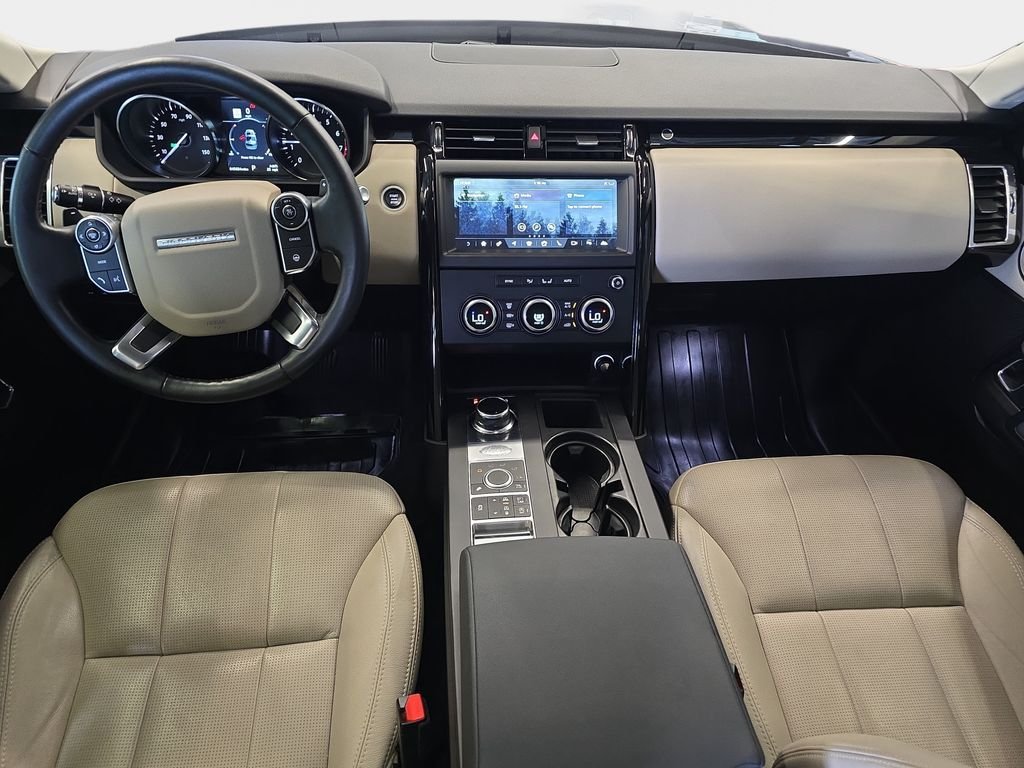 Used 2018 Black Land Rover SE image 10