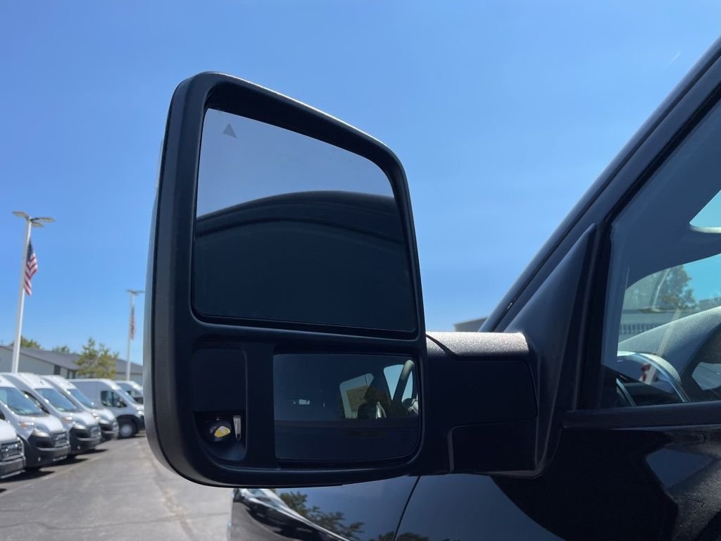 2026 RAM 2500 Big Horn - Photo 9