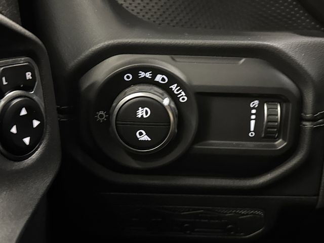 Used 2024 Black Clearcoat Jeep Rubicon image 25