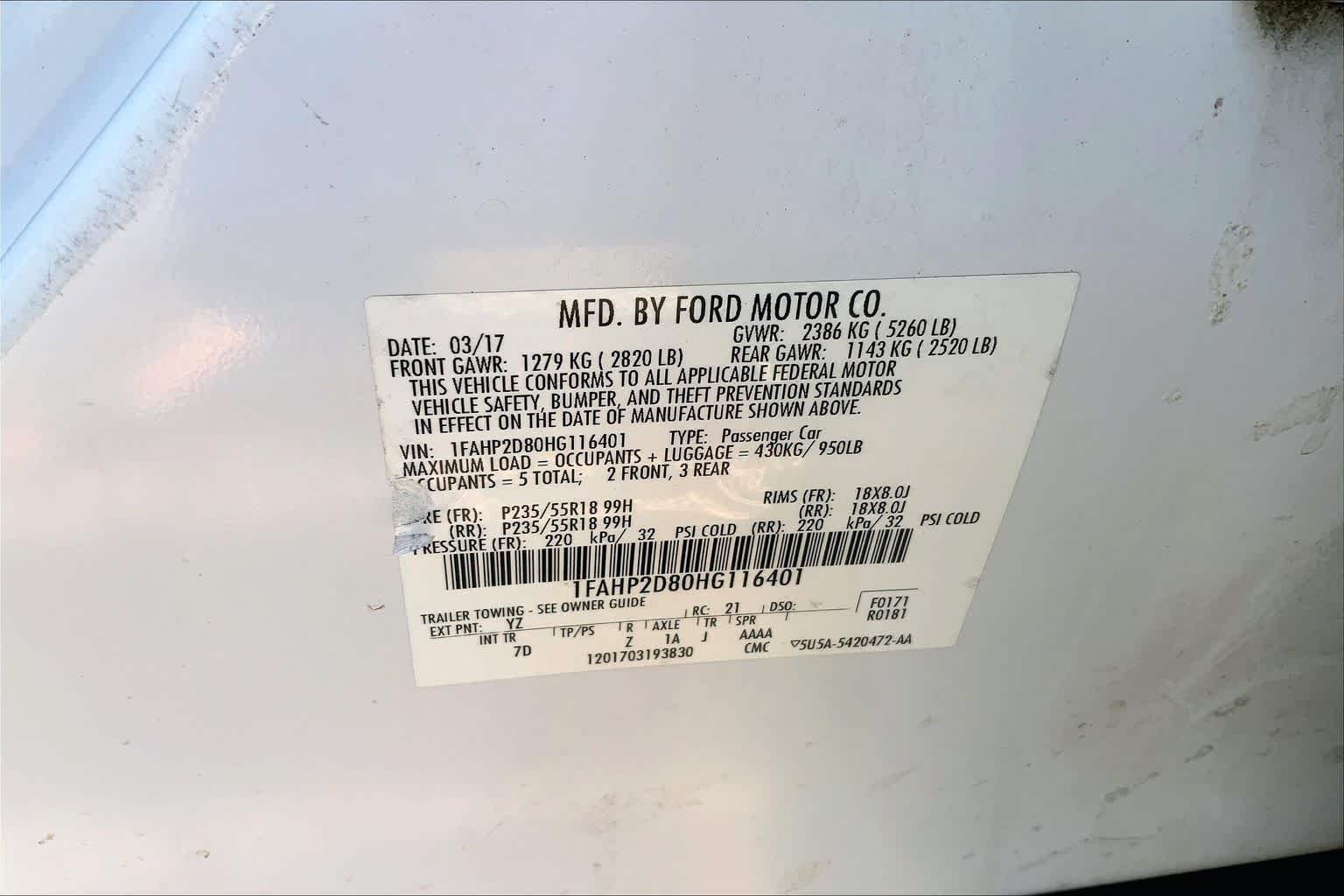 Used 2017 Oxford White Ford SE image 29