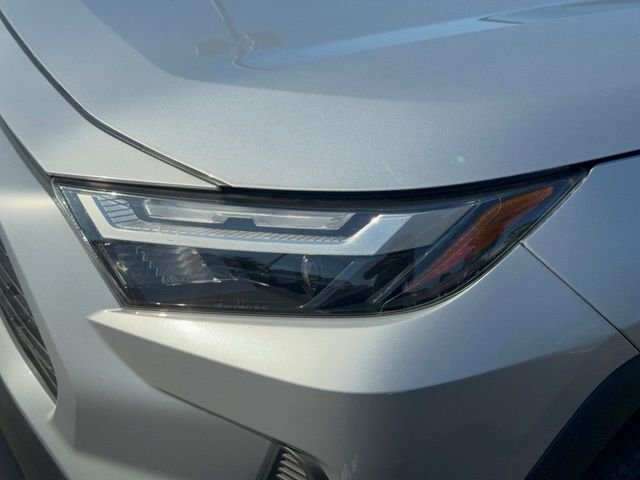 Used 2023 Silver Toyota XLE image 9